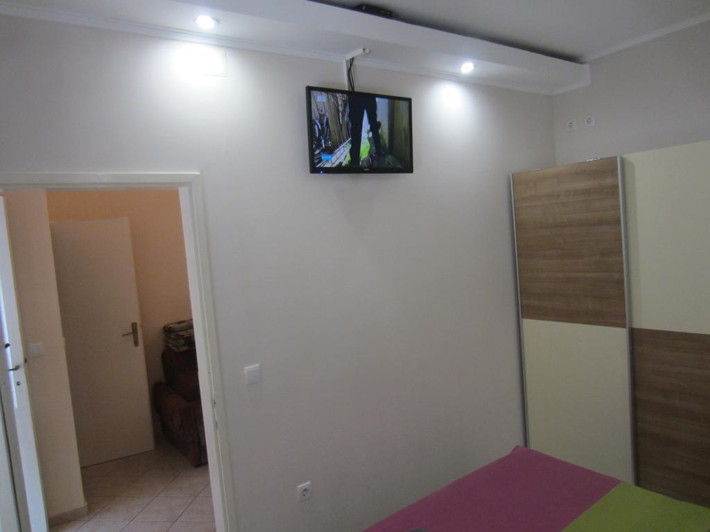 Apartments Morgen บรานา ภายนอก รูปภาพ